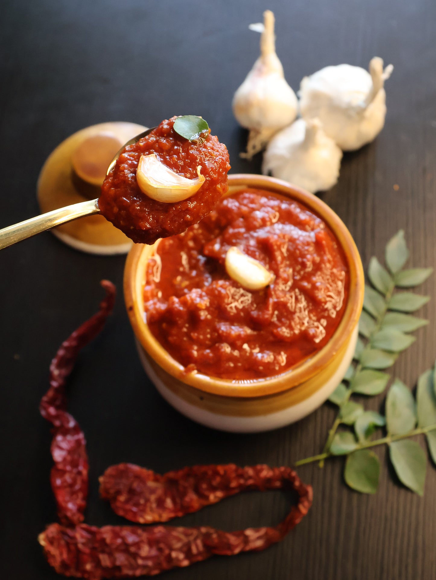 BySuji Chilli Garlic Chutney (250g)